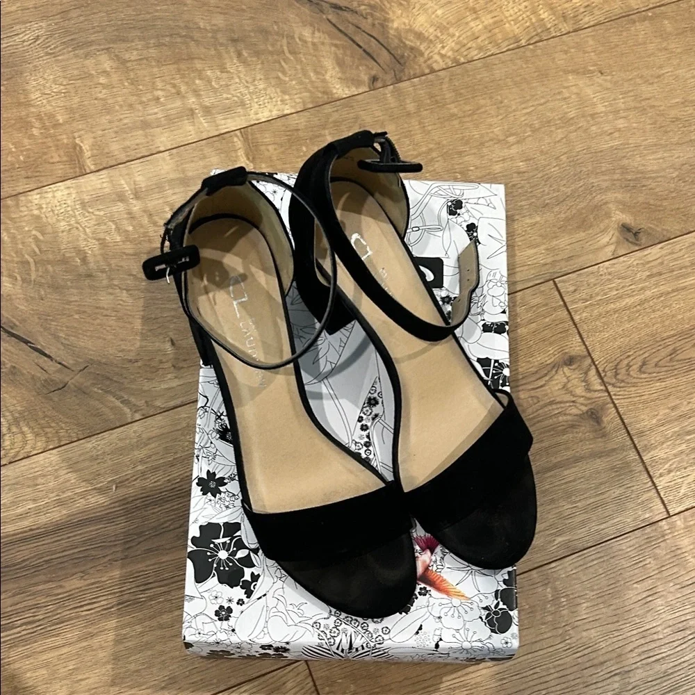 CL by Laundry Elegant Black Heels